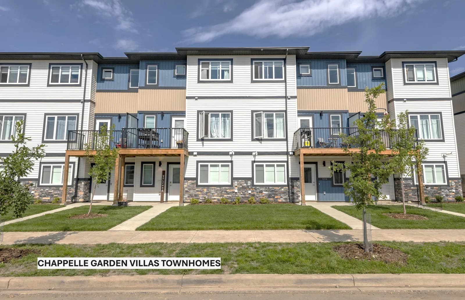 2 BED & 2 BATH TOWNHOMES