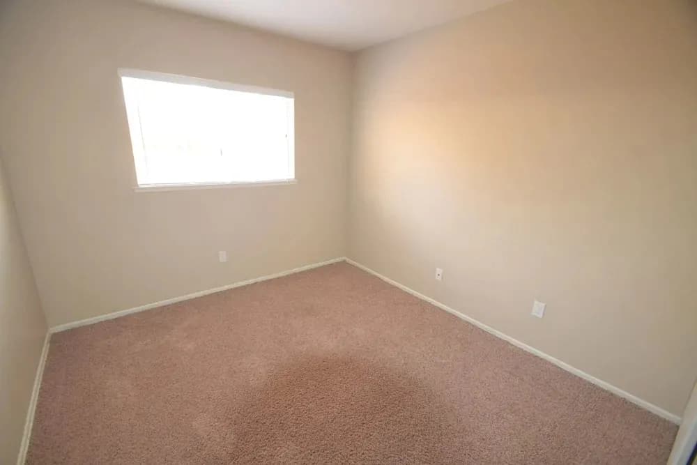 This home has an inviting — house rental in Santa Clarita, CA