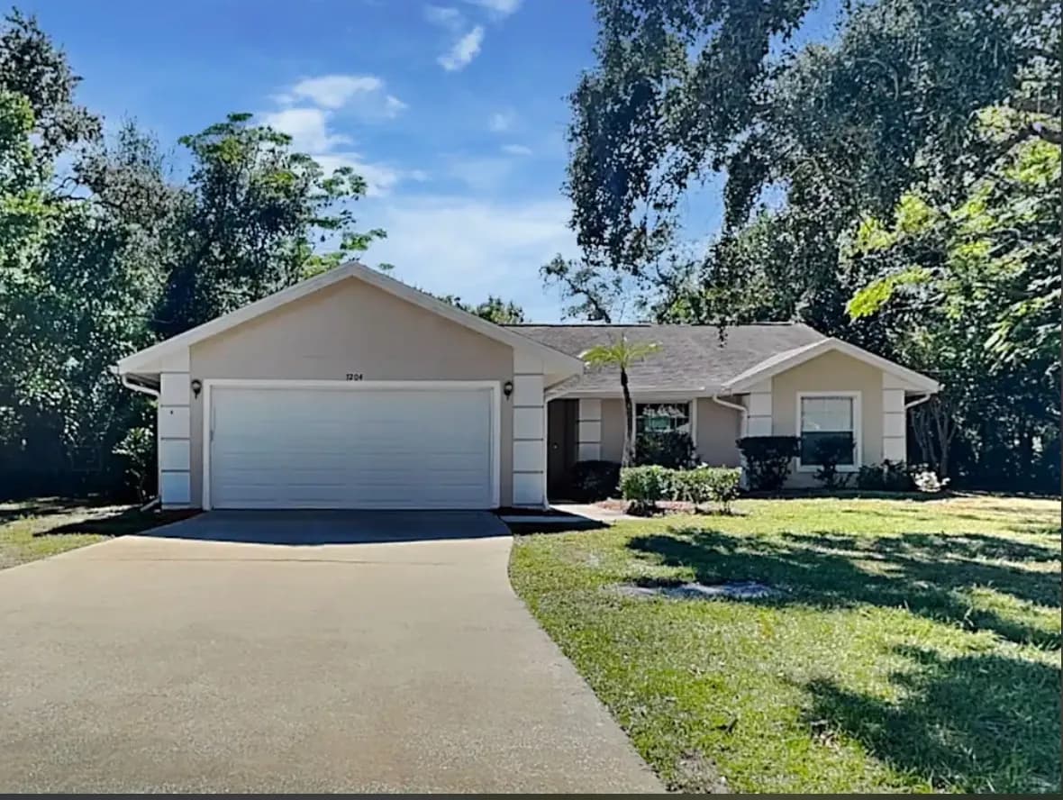 A single family home available now!