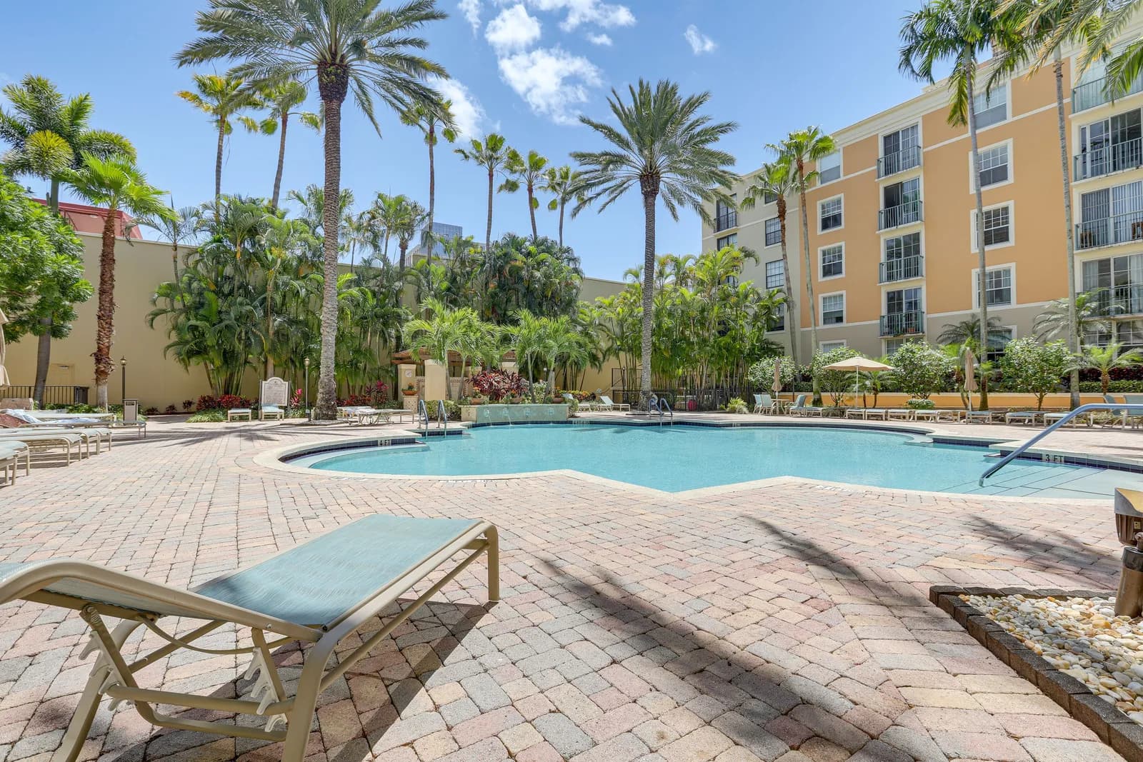Walk to CityPlace & Clematis Street: Condo w/ Pool