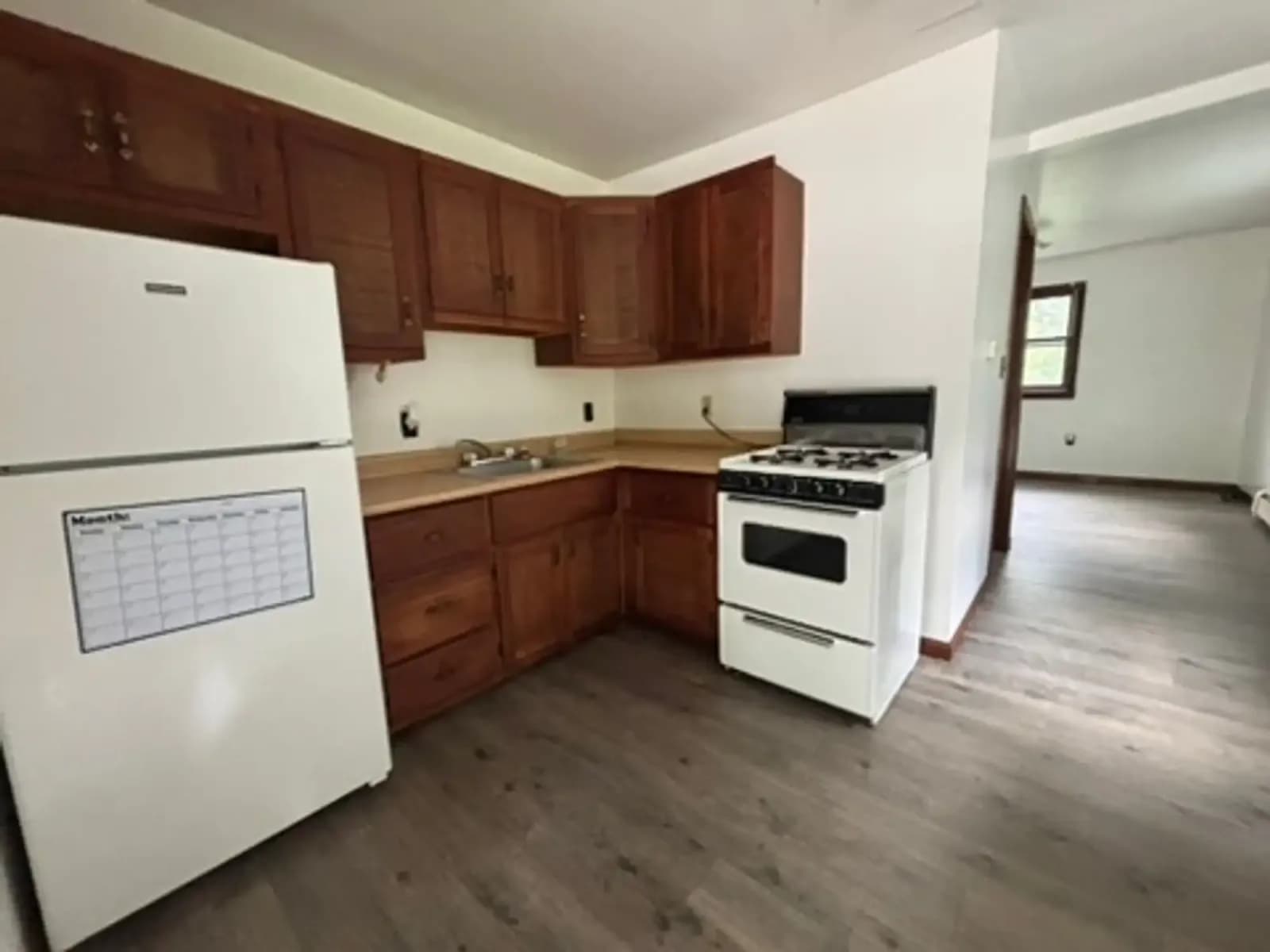 Simple & Affordable 1-Bed Apartment