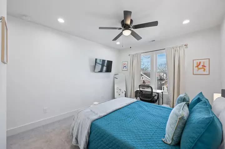 Charming and clean 1 bedroom, 1 bathroom
