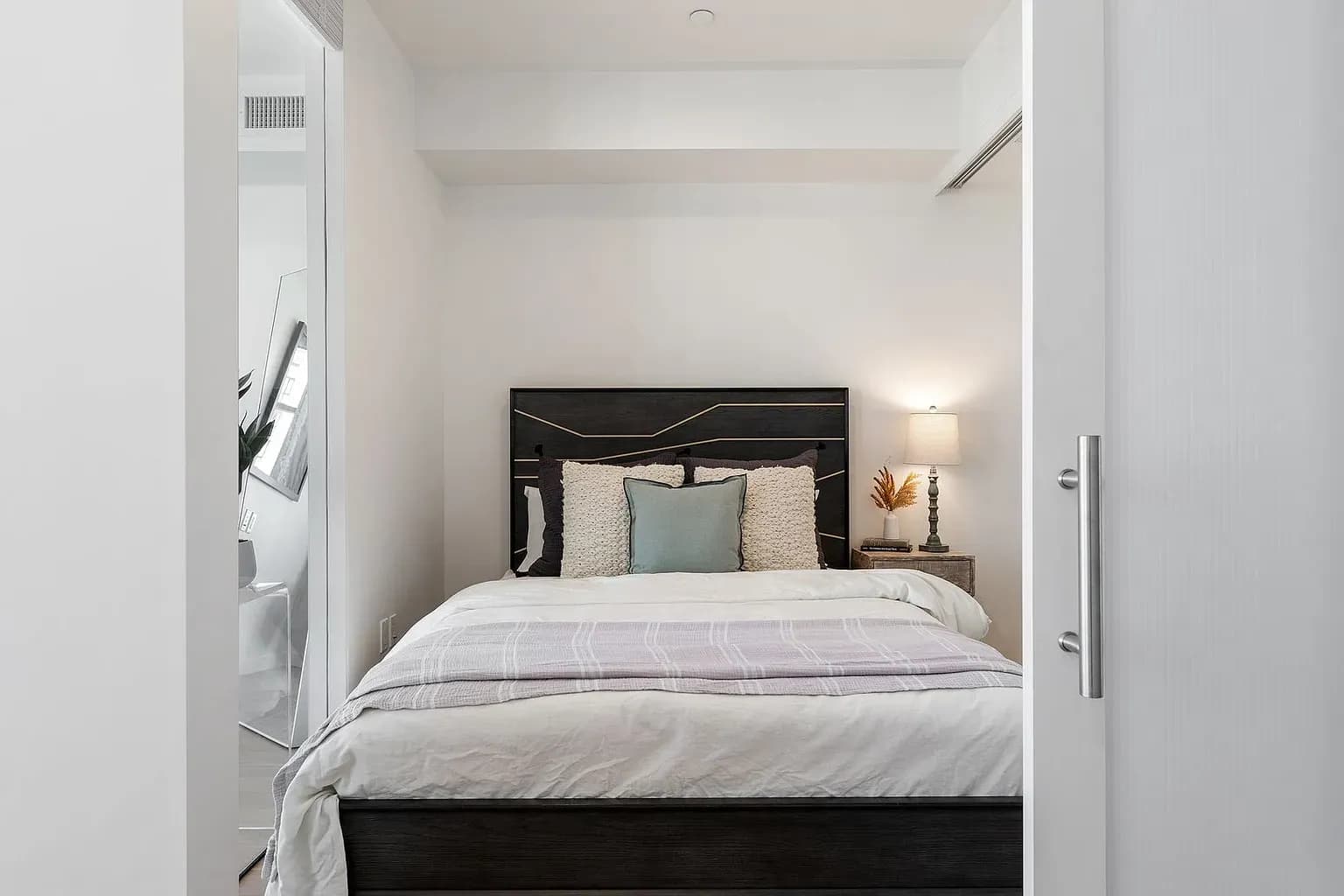 Modern Nob Hill Condo | Bright & Stylish 1BR/1BA | Prime San Francisco Location — condo rental in San Francisco, CA