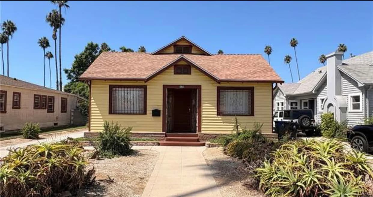 charming 2-bedroom, 1-bath property