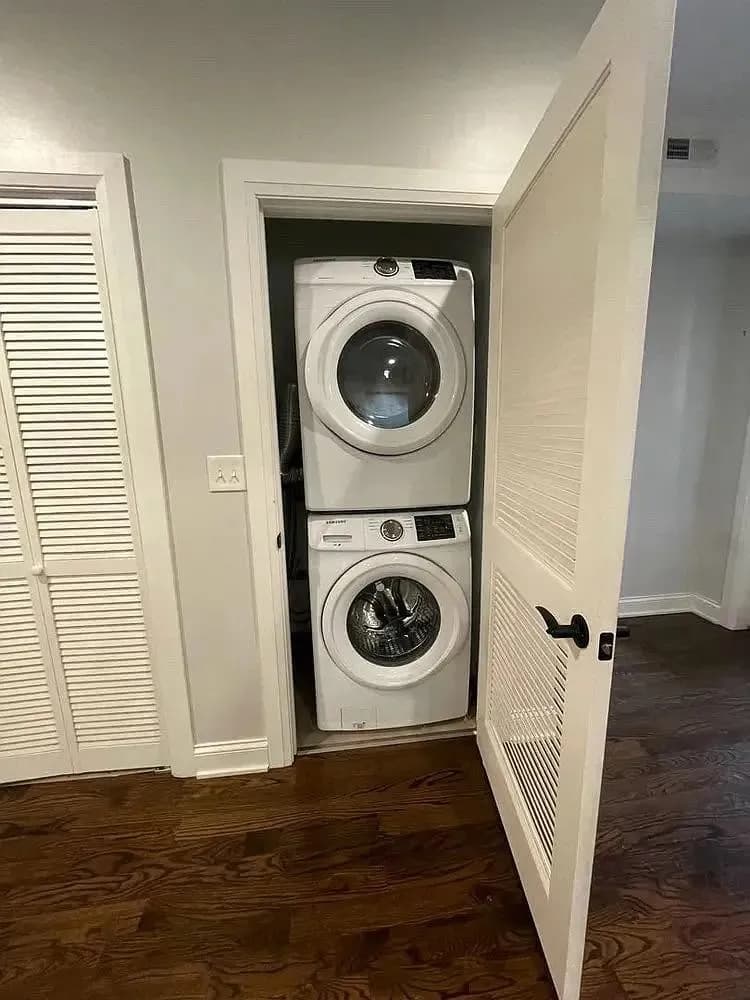 77001, Houston, TX — apartment rental in Houston, TX