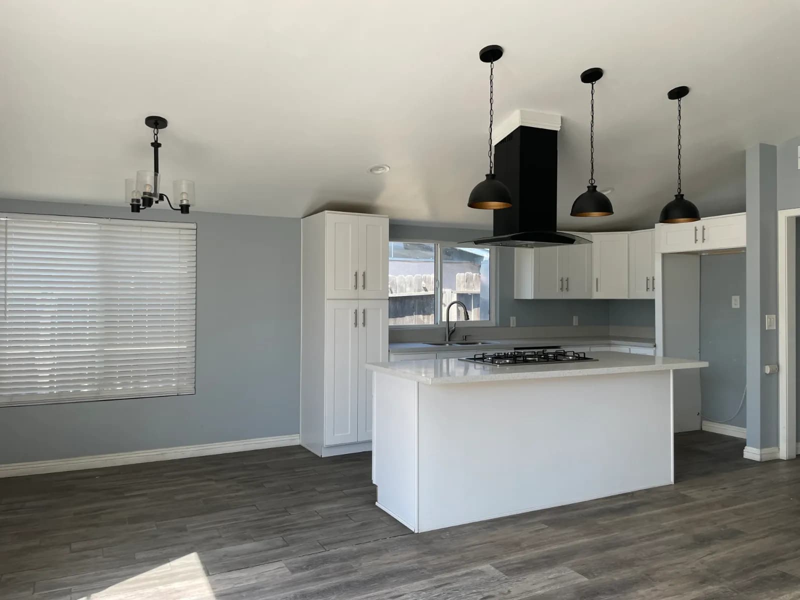 4 bed/2 bath house available on 12/1/26 for rent — house rental in Fullerton, CA
