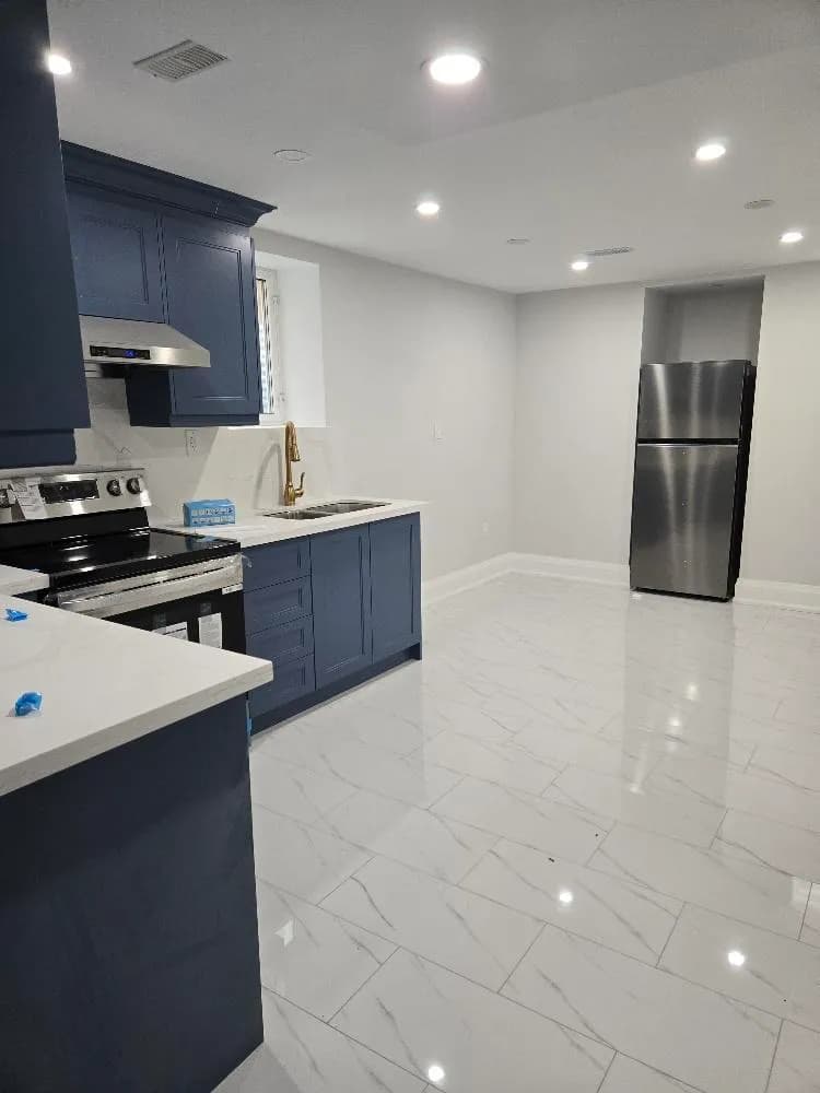 The house is close to all amenities such as Golf Club — house rental in Pickering, ON