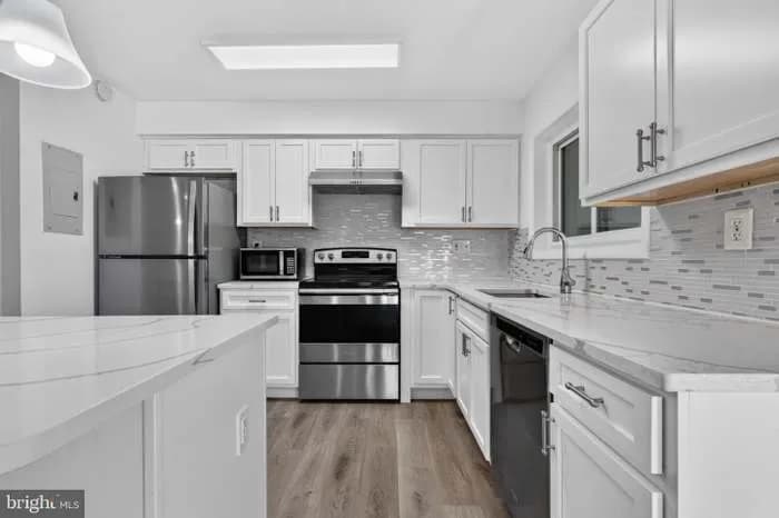 Christopher Urick — condo rental in Alexandria, VA