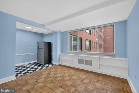 A Lovely Studio — condo rental in Arlington, VA