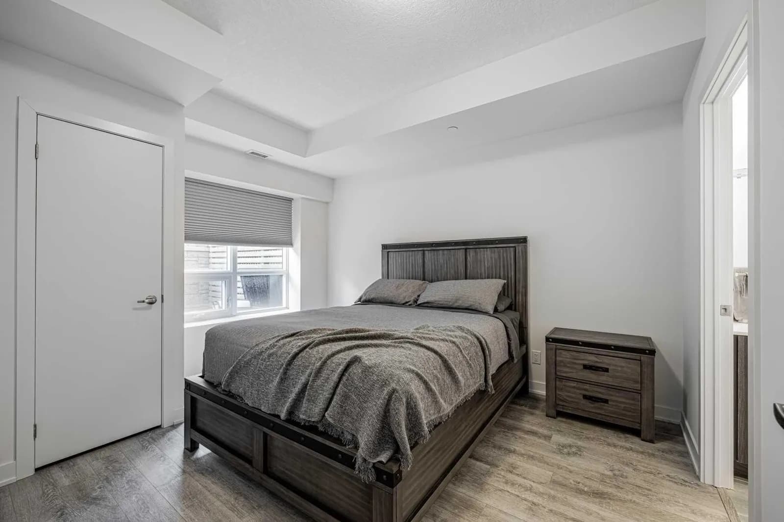 Fully Furnished Stunning 1bdrm Apt for Rent — apartment rental in Toronto, ON